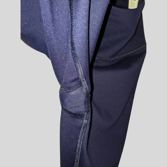 Victoria’s Secret Sport Capri Leggings Womens Size Medium Blue Silver Athleisure - Picture 7 of 10